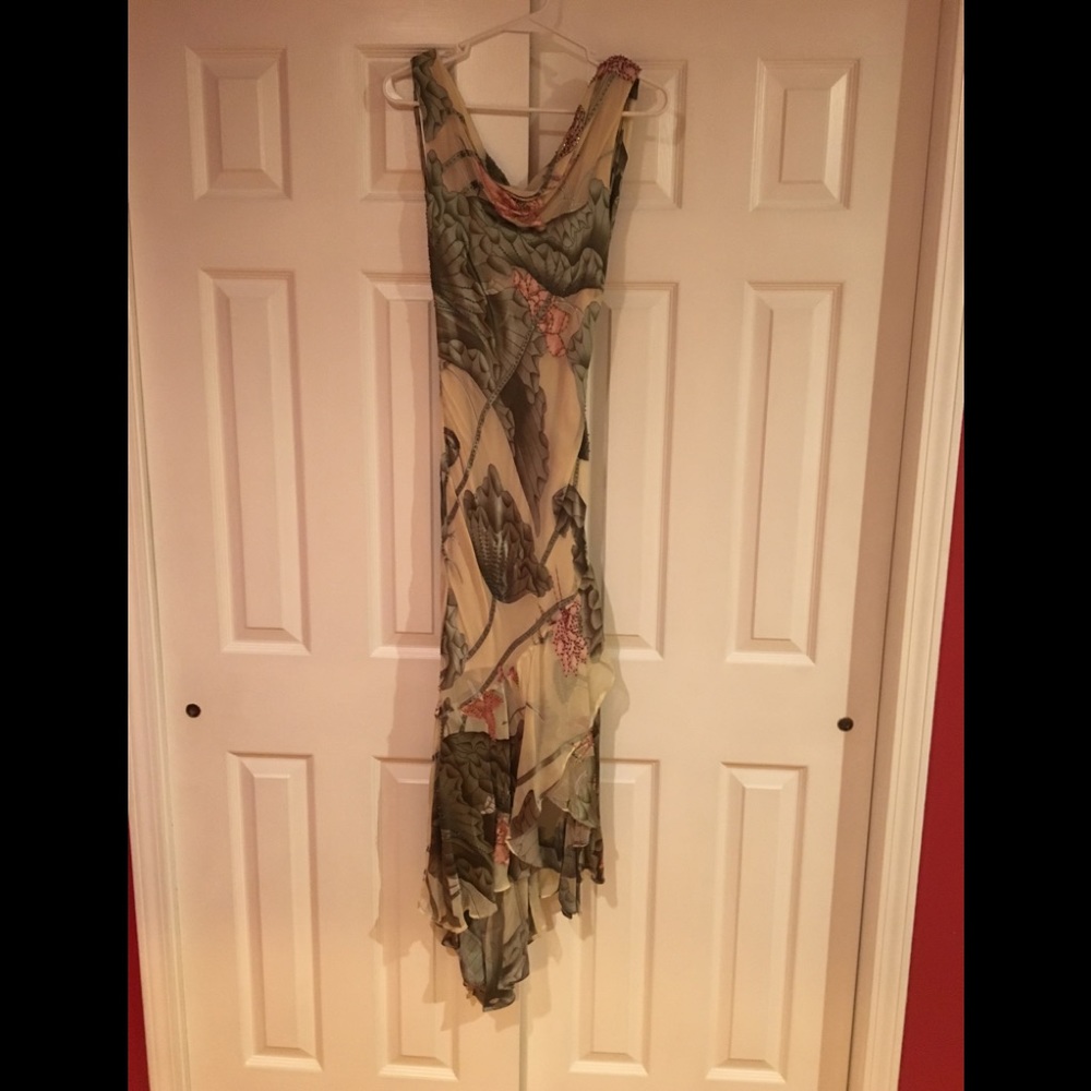 Sue Wong lined floral dress with beaded detail.